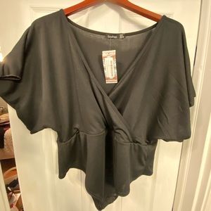 Plus wrap shortsleeved body suit black